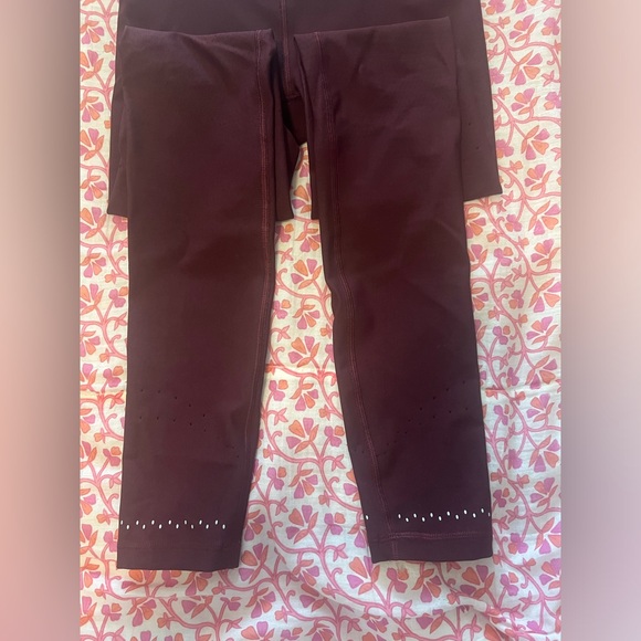 Lululemon leggings, maroon - Picture 2 of 3